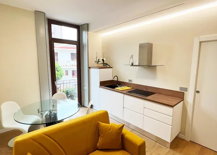 Cantius Italia Lejlighed Canzo